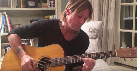  Keith Urban's Amsterdam Acoustic Jam: An Intimate Evening with Country Music Royalty