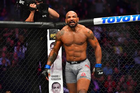 Yoel Romero's 'El Rey del Mundo' MMA Fight: A Triumphant Return or a Missed Opportunity?